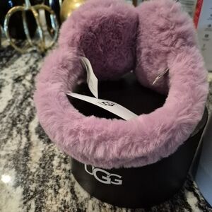 Nwt...UGG Australia Women's Earmuffs.